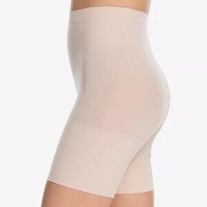 Spanx Power Series Shaping Short Soft Nude Size Medium NWOT